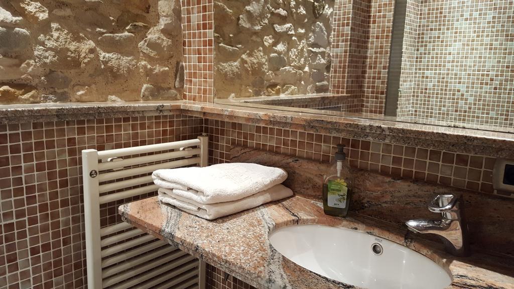 Sleepin Girona Apartment ภายนอก รูปภาพ